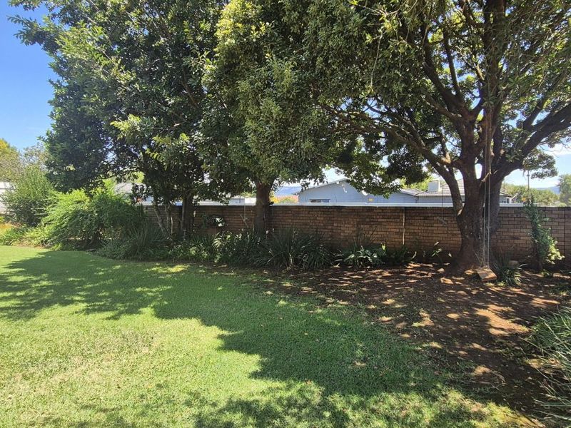 House For Sale in Lydenburg Central - Photo 5