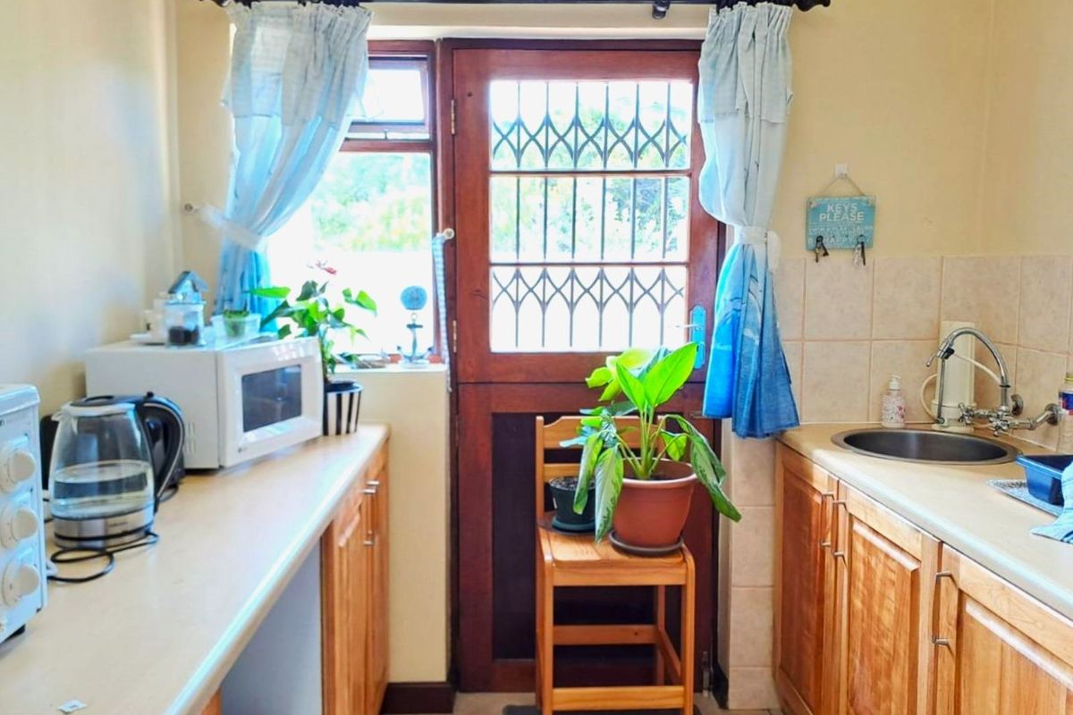 Apartment To Rent in Cola Beach - Photo 2