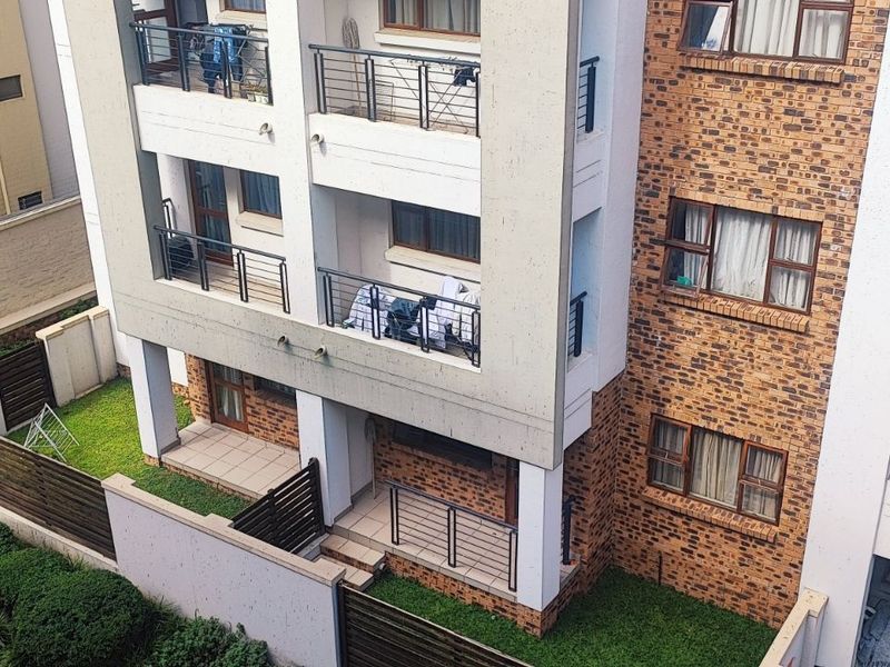 Apartment For Sale in Ferndale - Photo 7