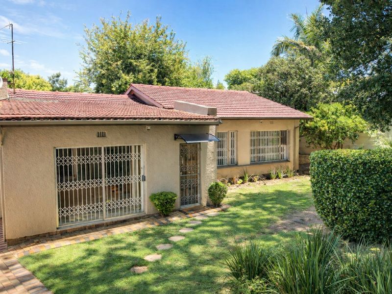 House For Sale in Blairgowrie - Photo 4