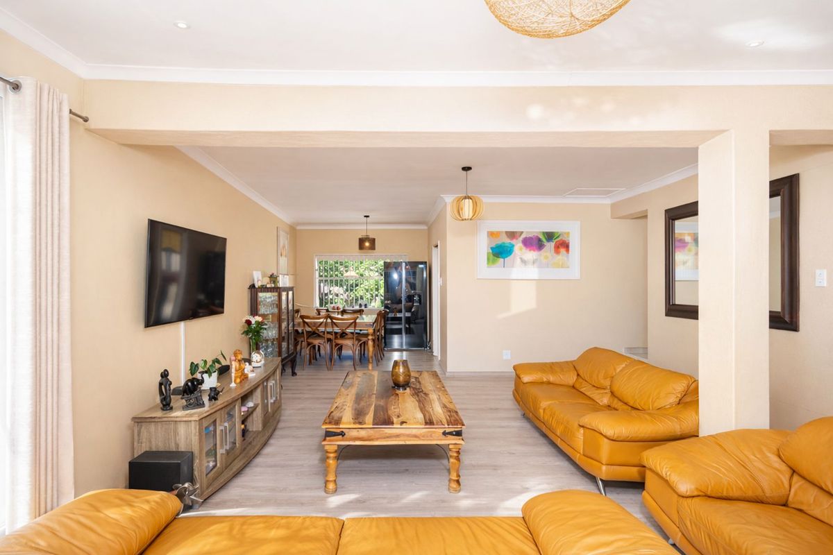 House For Sale in Blairgowrie - Photo 5