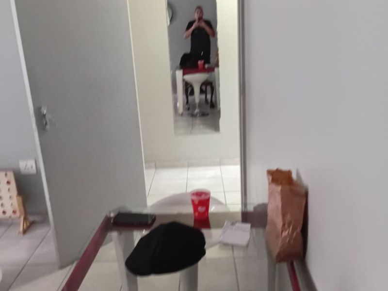 Apartment For Sale in Crown Gardens - Photo 2