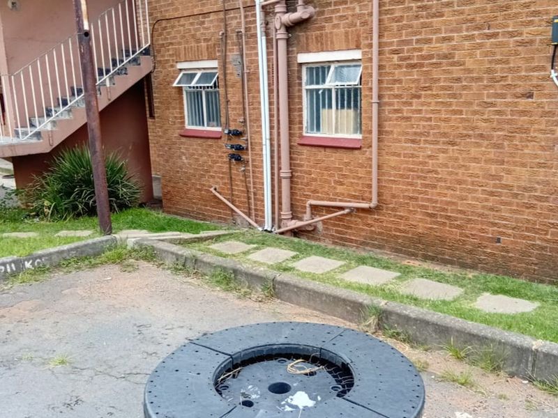 Apartment For Sale in Crown Gardens - Photo 9