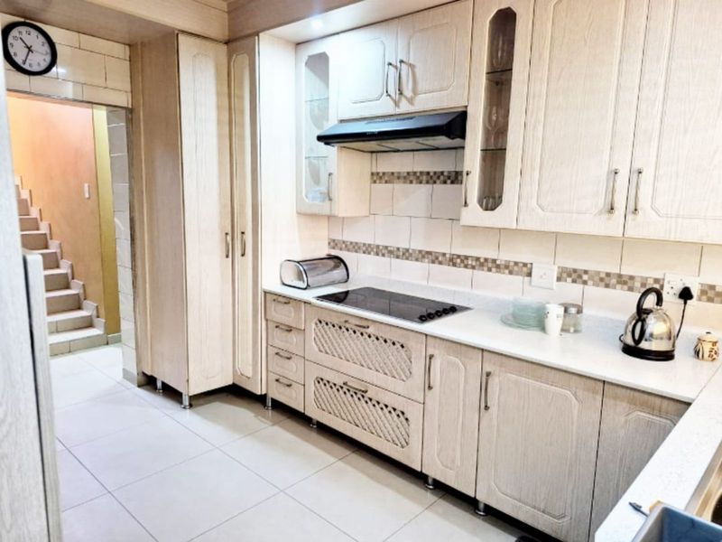 House For Sale in Soshanguve KK - Photo 10