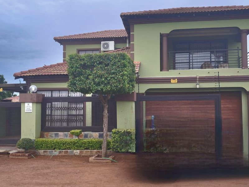 House For Sale in Soshanguve KK - Photo 3