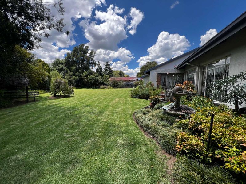 House For Sale in Volksrust Central - Photo 4