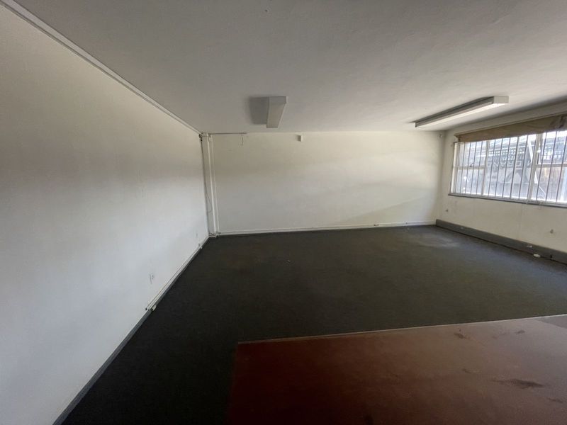 Industrial To Rent in Grand Central - Photo 8
