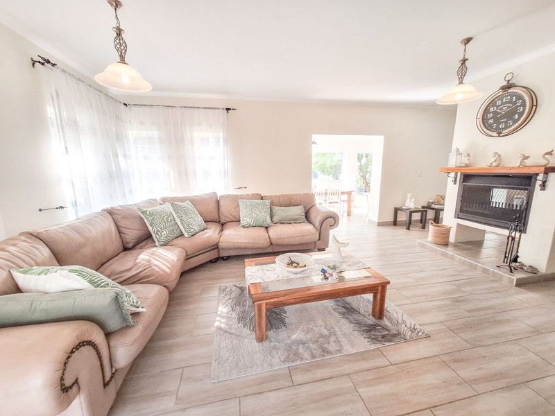 House For Sale in Costa Sarda - Photo 5