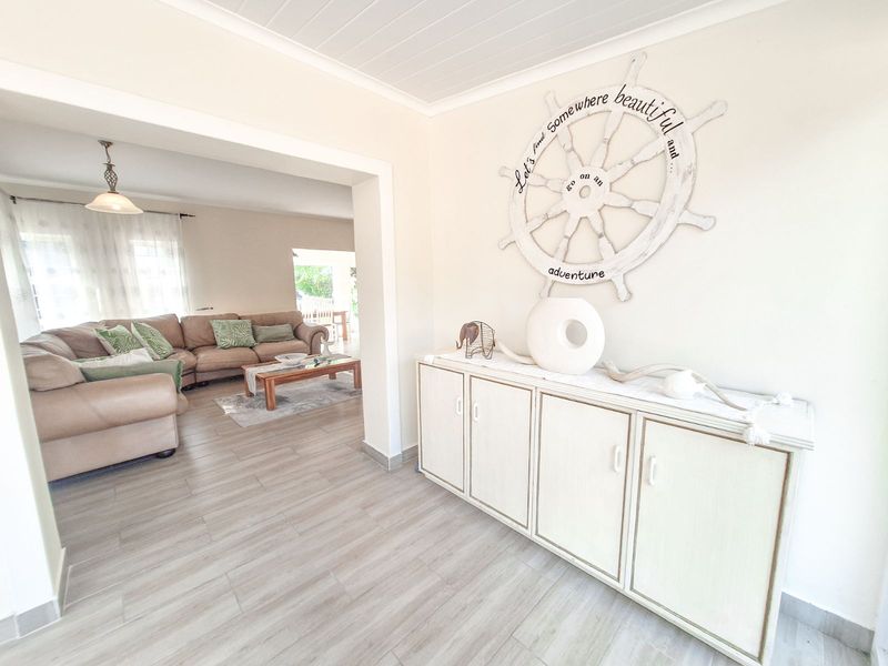 House For Sale in Costa Sarda - Photo 4