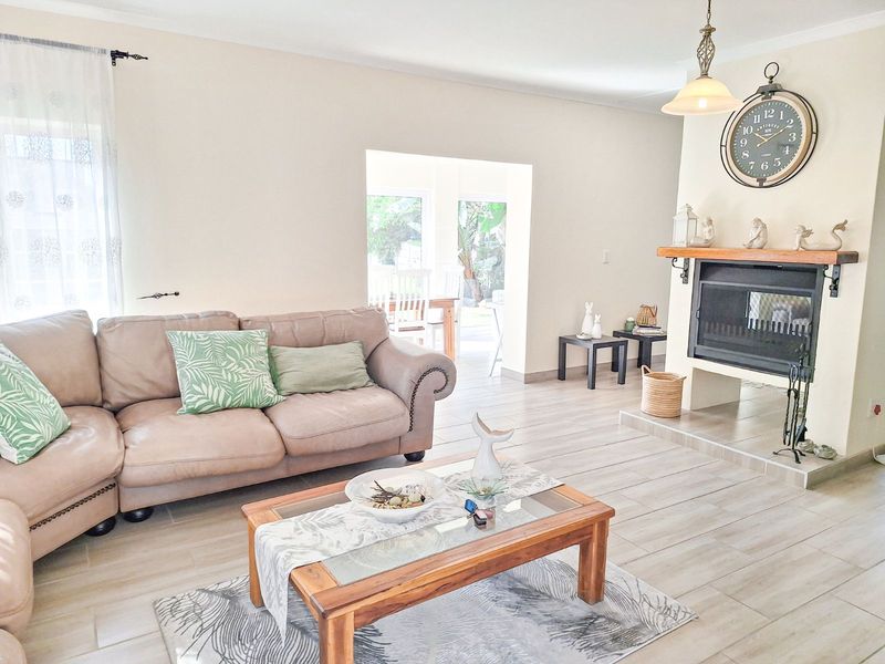 House For Sale in Costa Sarda - Photo 6