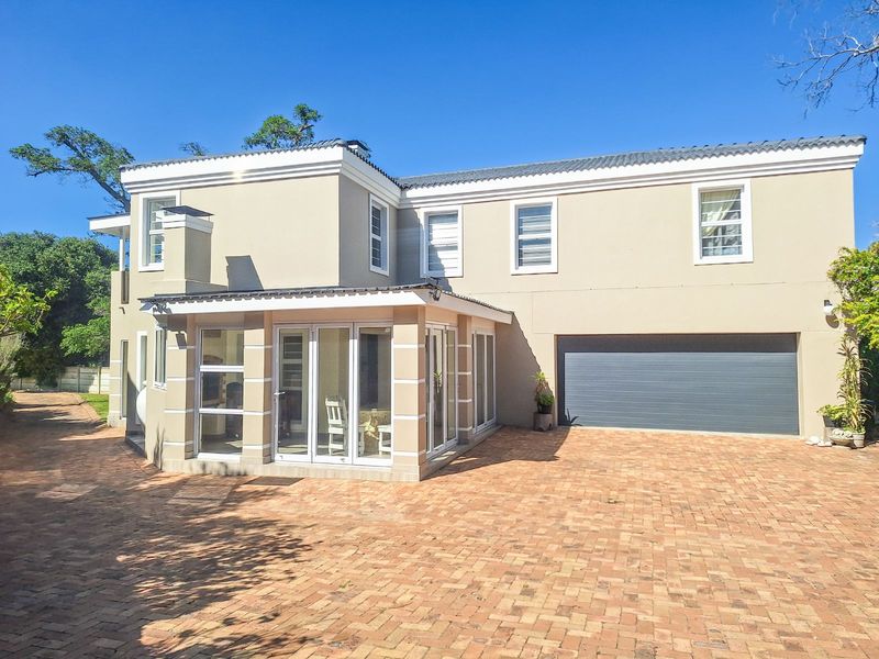 House For Sale in Costa Sarda - Photo 3