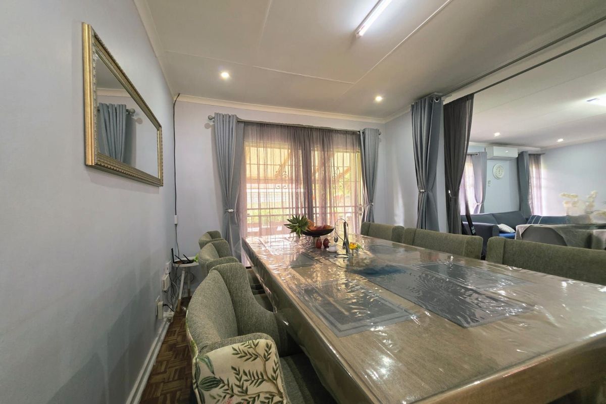 House For Sale in Secunda Central - Photo 5