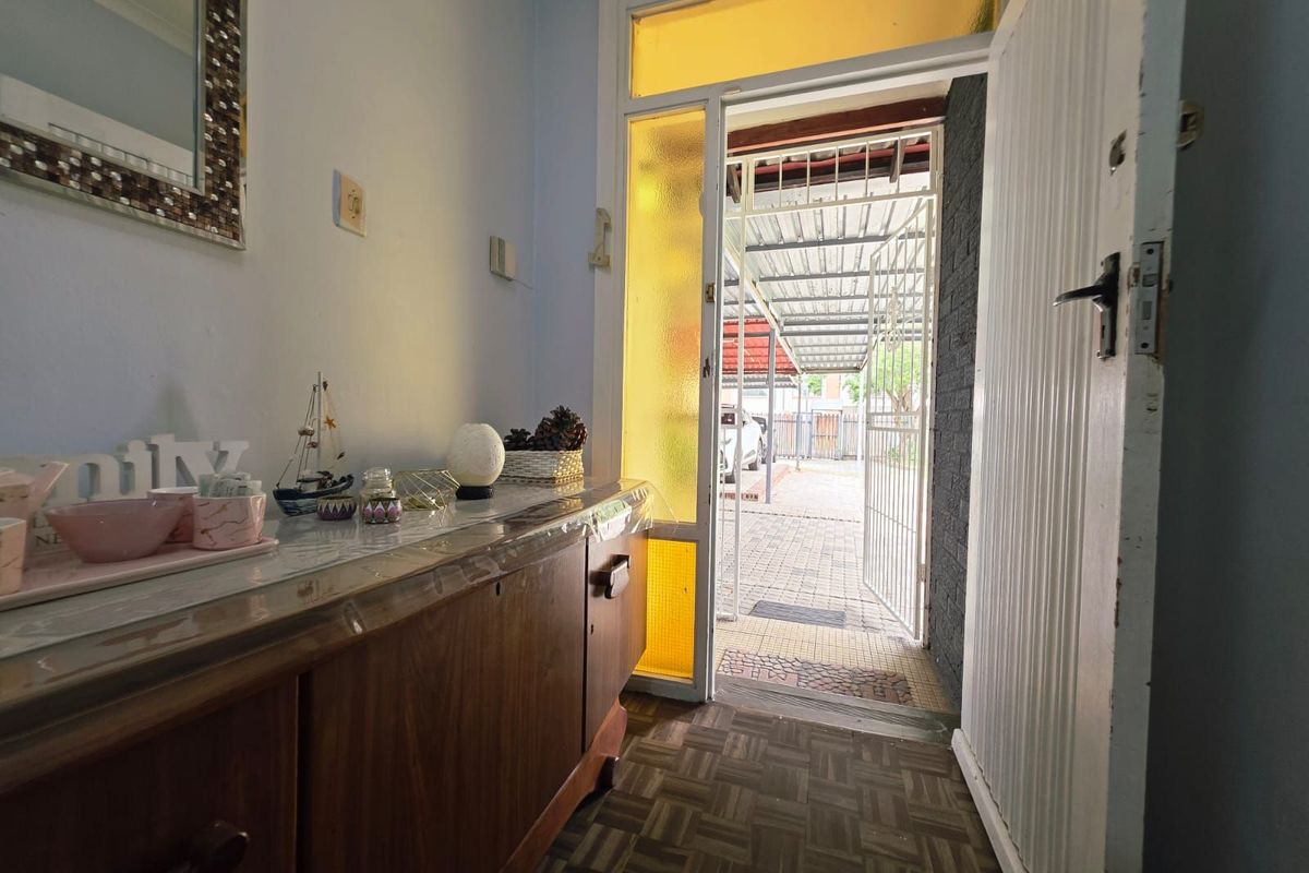 House For Sale in Secunda Central - Photo 3