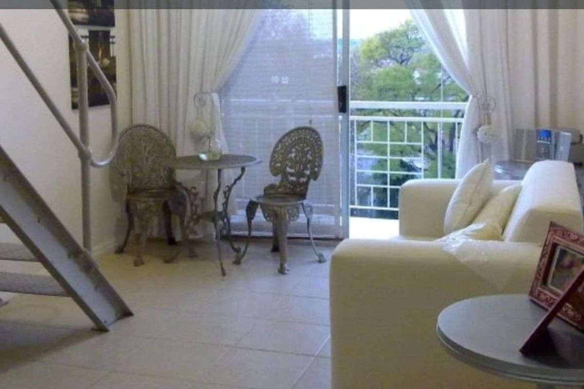 Apartment For Sale in Hillcrest - Photo 5