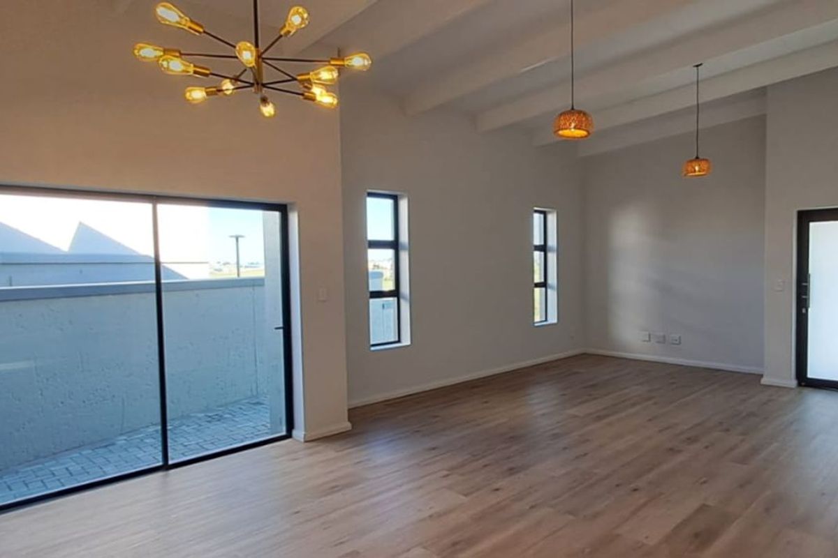 House To Rent in Eden Residential Estate - Photo 2