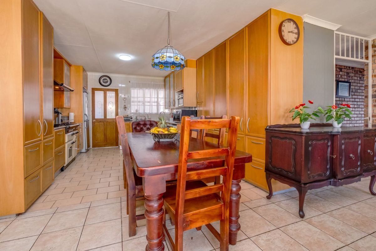 House For Sale in Florida - Photo 4