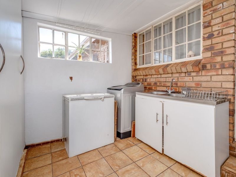 House For Sale in Florida - Photo 6