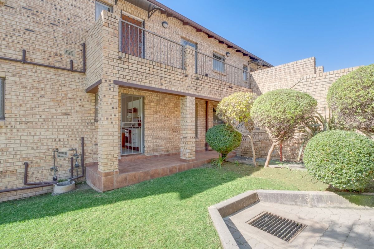 Apartment For Sale in Honeydew Grove - Photo 4