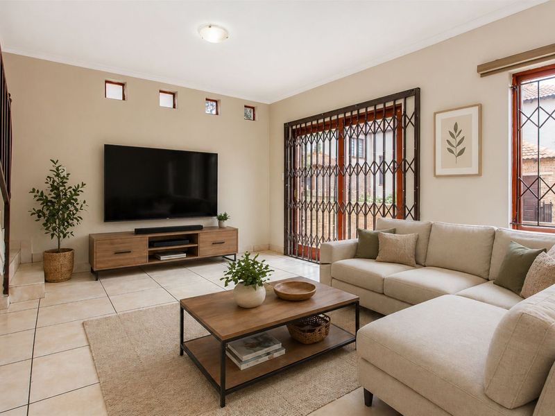 Townhouse For Sale in Willowbrook - Photo 8