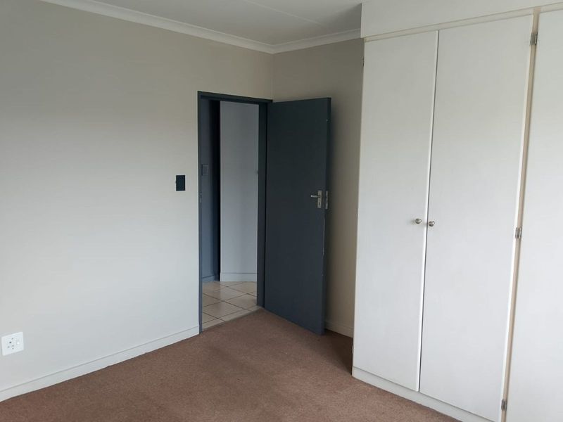 Apartment For Sale in Queenswood - Photo 10