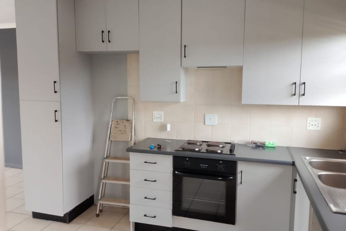 Apartment For Sale in Queenswood - Photo 2