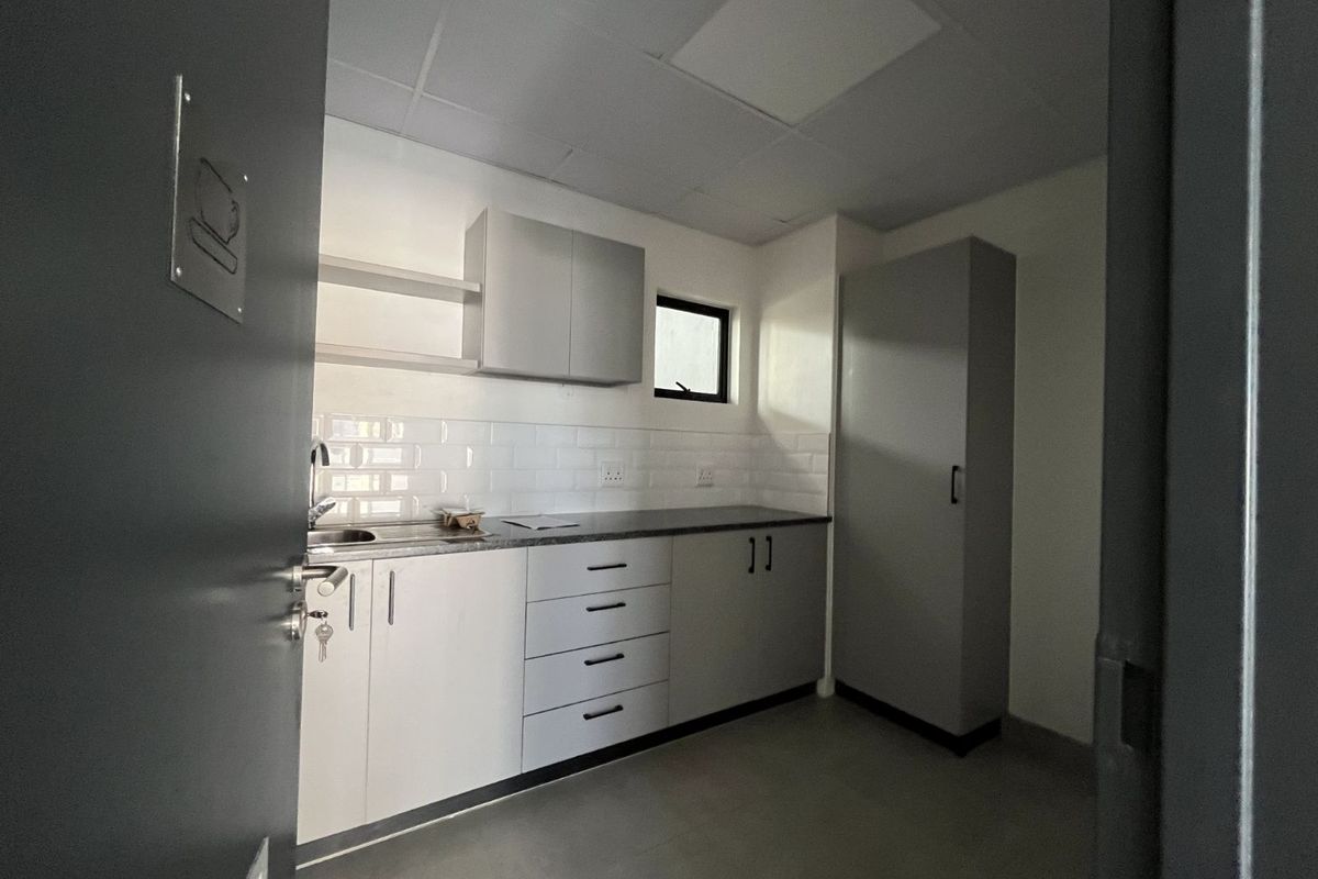 Industrial To Rent in Samrand Business Park - Photo 4