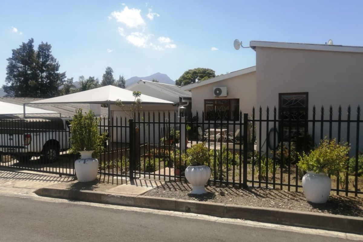 House For Sale in Tulbagh Central - Photo 3