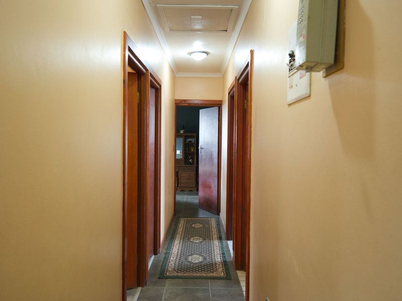 House For Sale in Andersonville - Photo 9