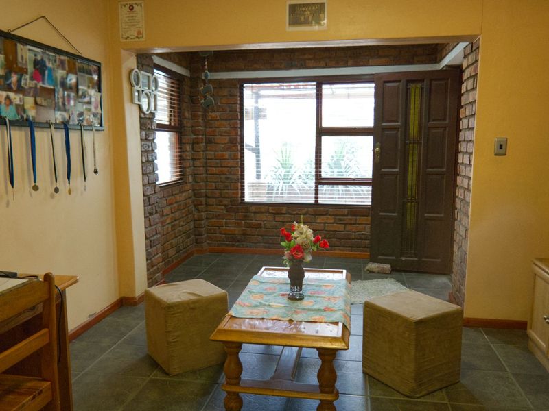 House For Sale in Andersonville - Photo 5