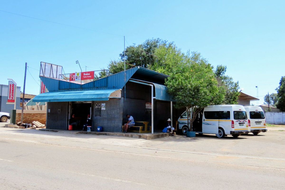 Retail For Sale in Ventersdorp Central - Photo 2