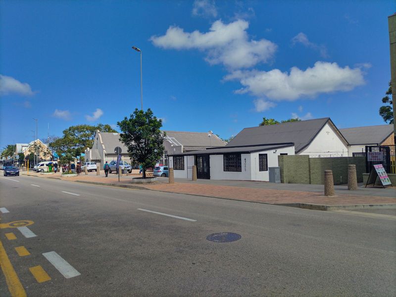 Retail For Sale in George Central - Photo 2