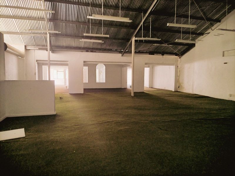 Retail For Sale in George Central - Photo 10