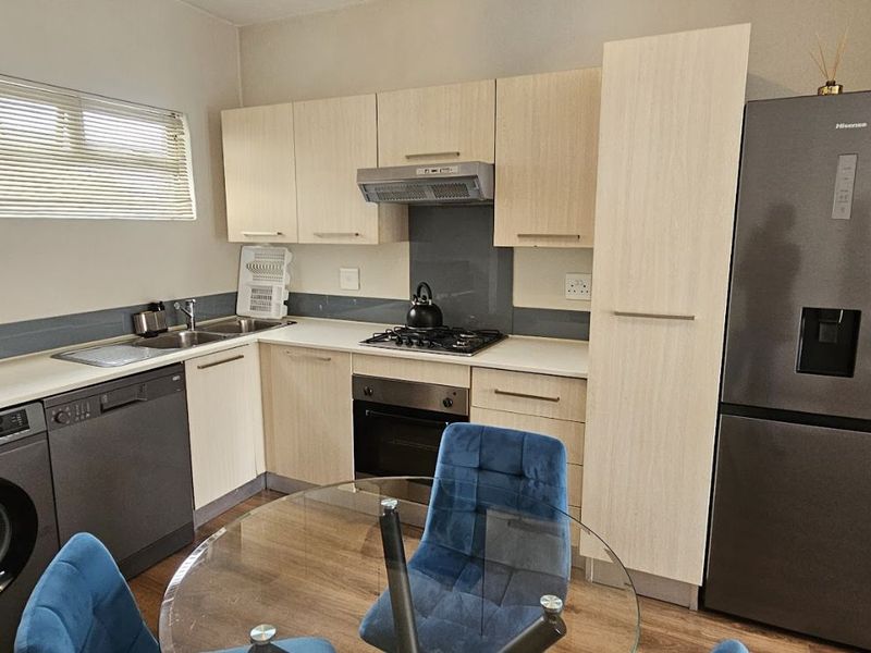 Apartment To Rent in Beverley - Photo 9