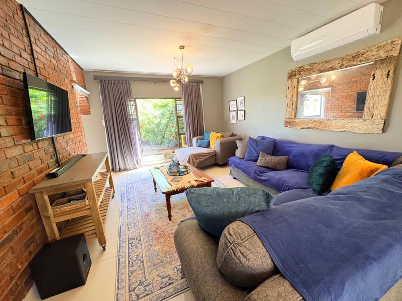 House For Sale in Hillcrest - Photo 9