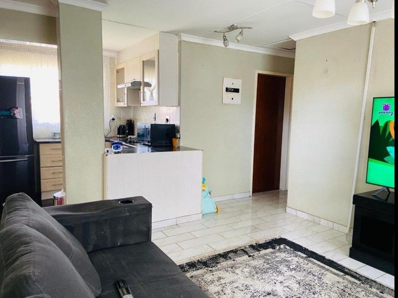 House For Sale in Embalenhle - Photo 5