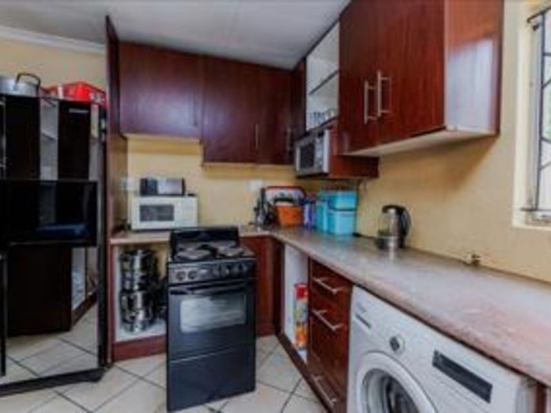 House For Sale in Cosmo City - Photo 3