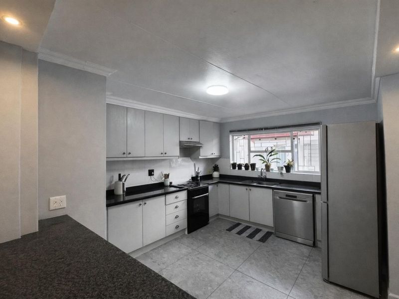 House To Rent in Secunda Central - Photo 8