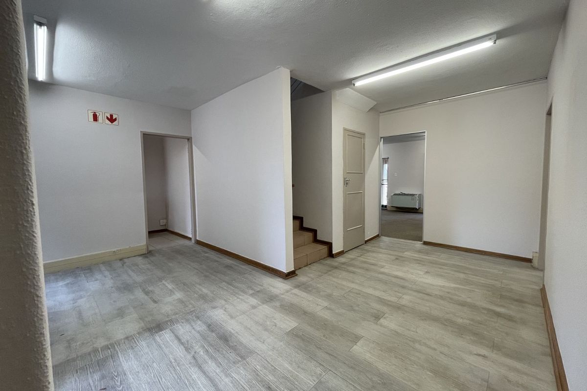 Office To Rent in Hatfield - Photo 2