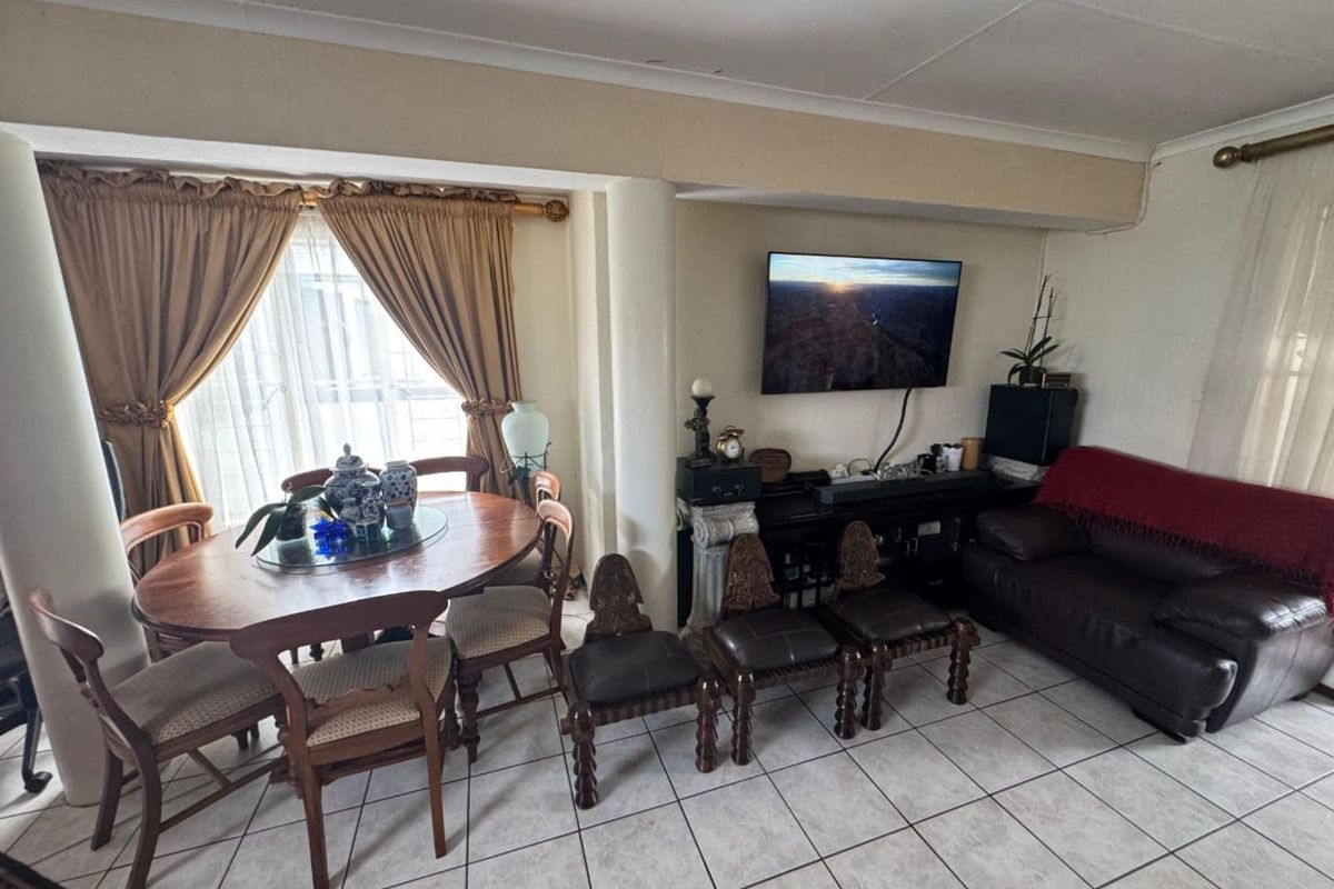 House For Sale in Discovery - Photo 3