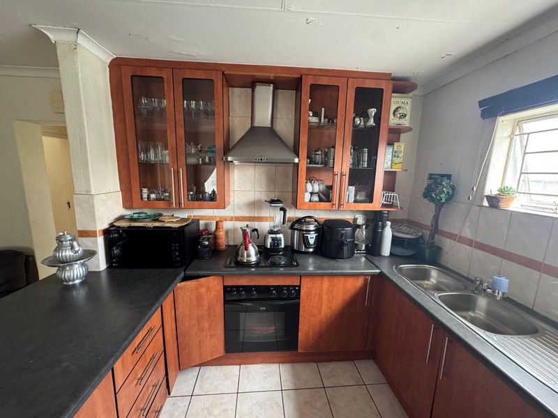 House For Sale in Discovery - Photo 1