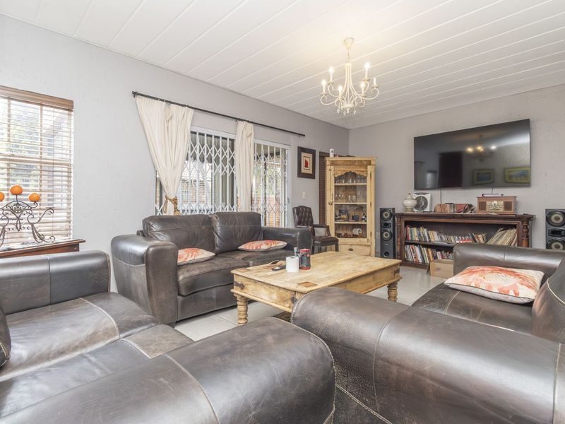 House For Sale in Honeydew Ridge - Photo 4