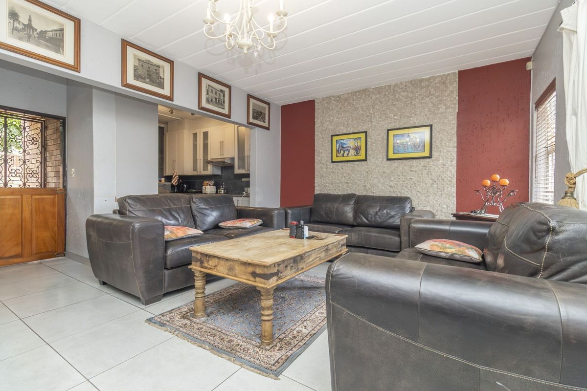 House For Sale in Honeydew Ridge - Photo 5