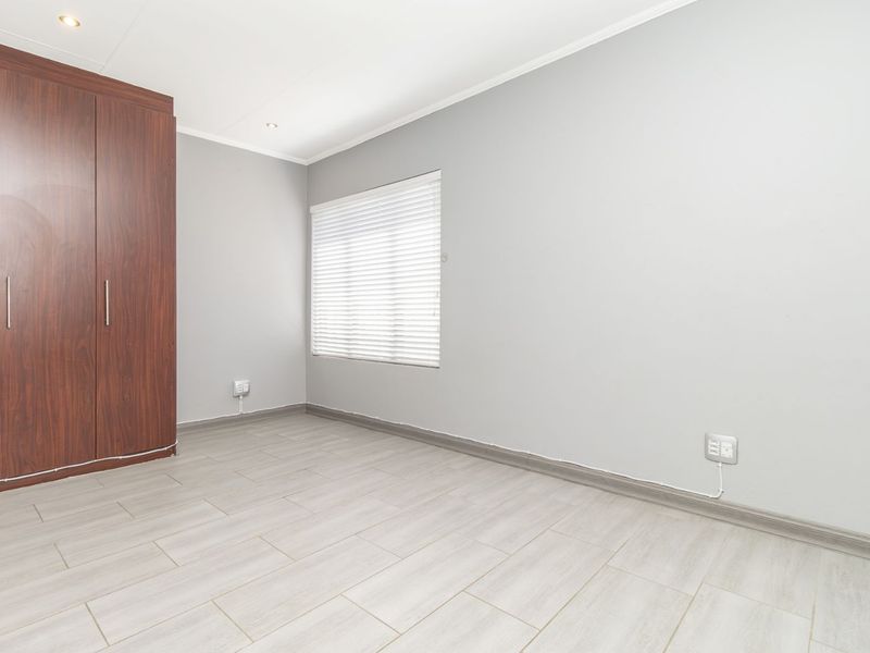 Apartment For Sale in Homes Haven - Photo 10