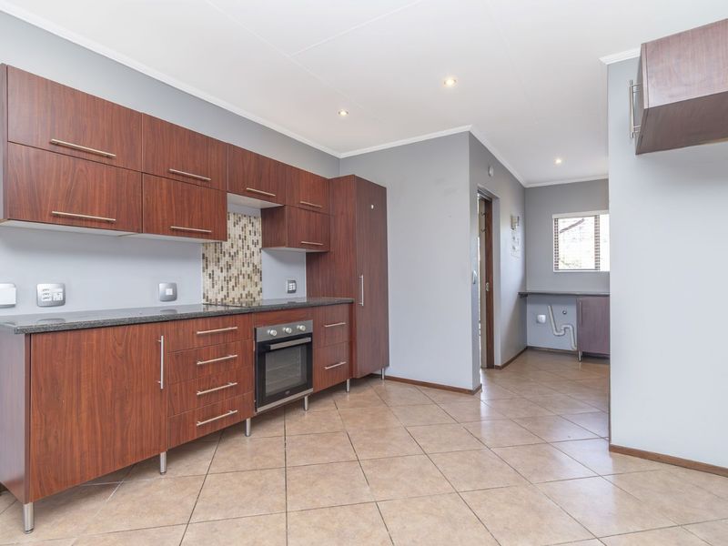 Apartment For Sale in Homes Haven - Photo 3