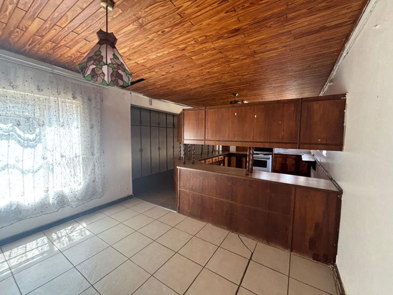 House For Sale in Odendaalsrus Central - Photo 6