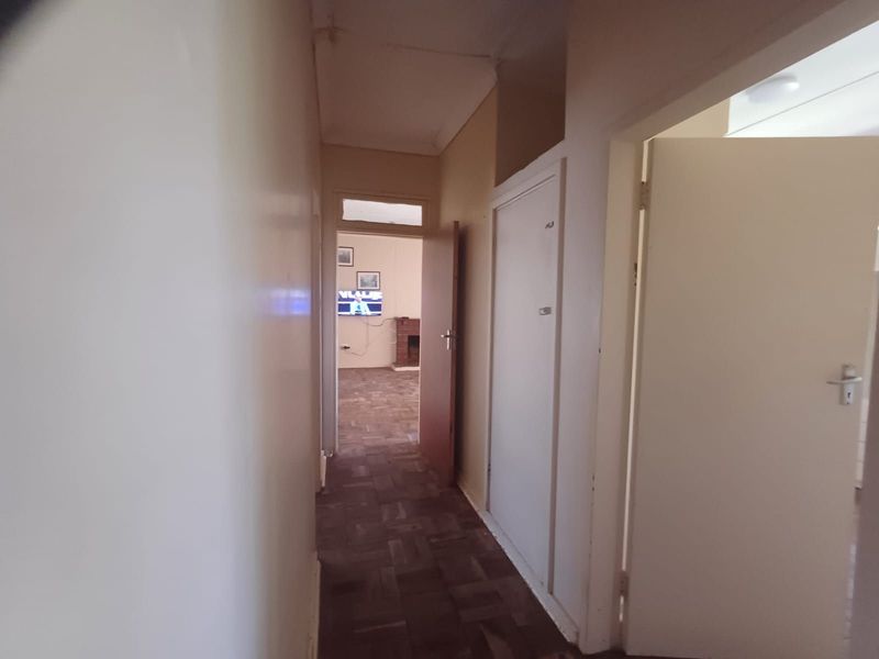 House For Sale in Dominionville - Photo 5