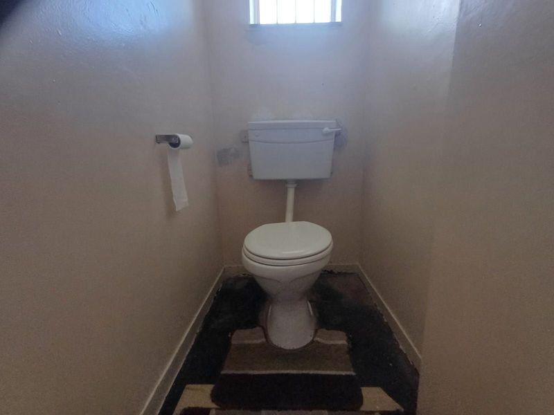 House For Sale in Dominionville - Photo 10