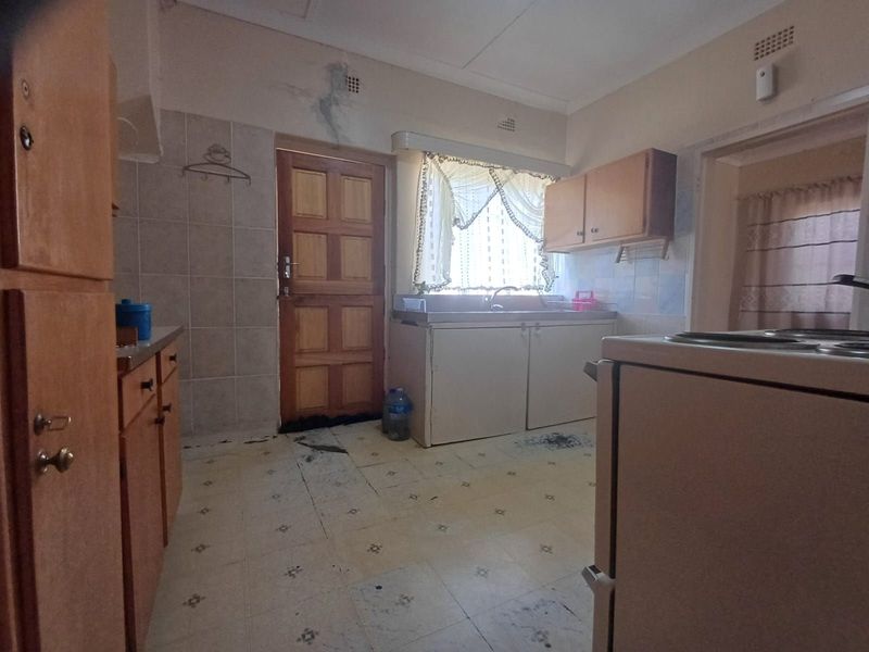 House For Sale in Dominionville - Photo 8