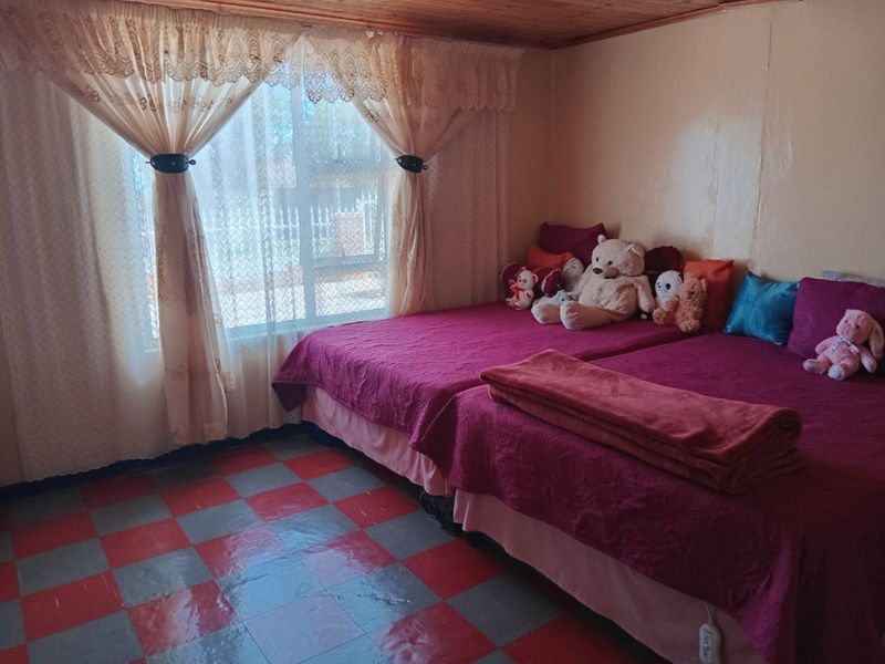 House For Sale in Queenstown Central - Photo 9