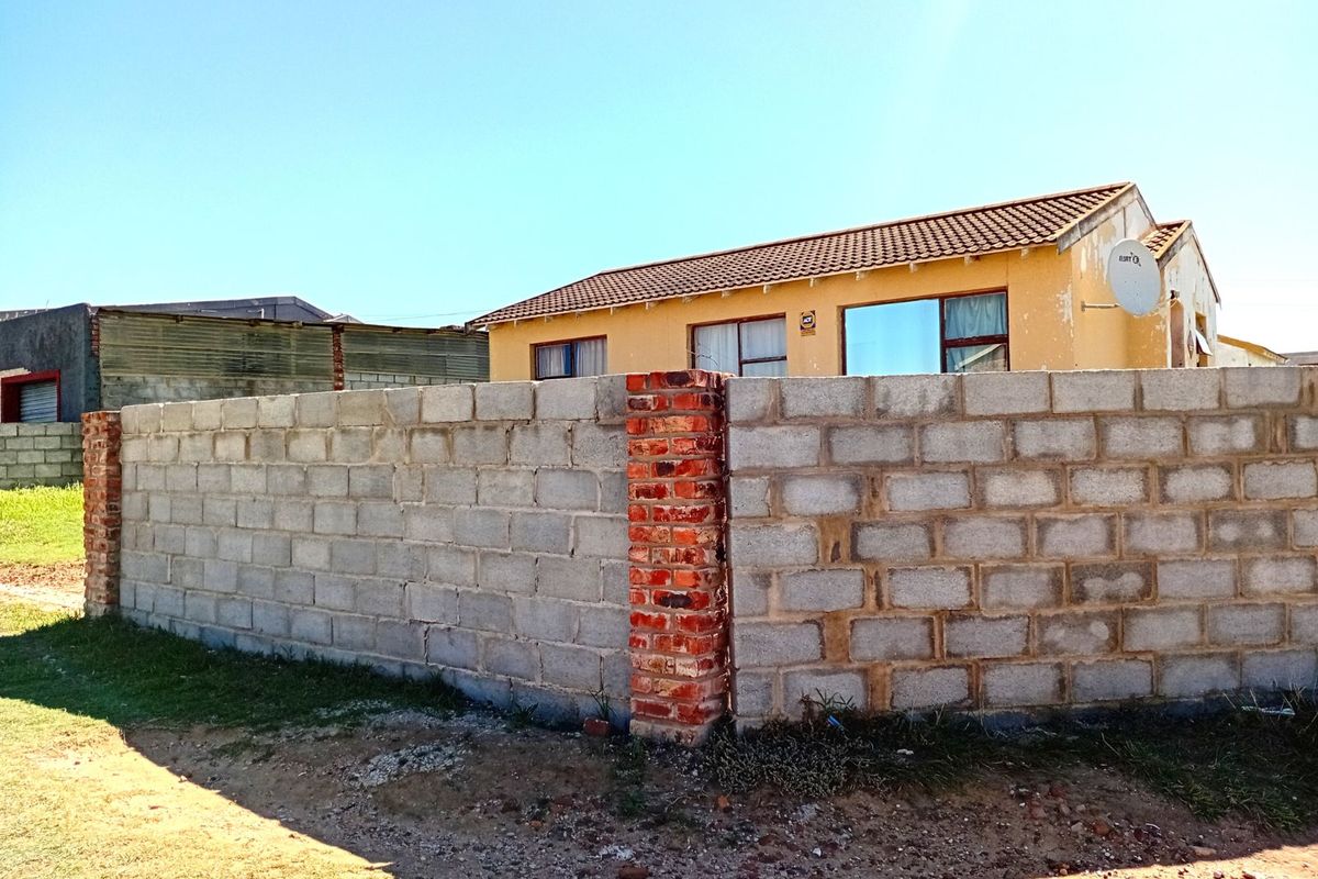 House For Sale in Bethelsdorp - Photo 2